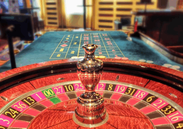 sikap-ramah-pengunjung-bikin-suasana-casino-kondusif