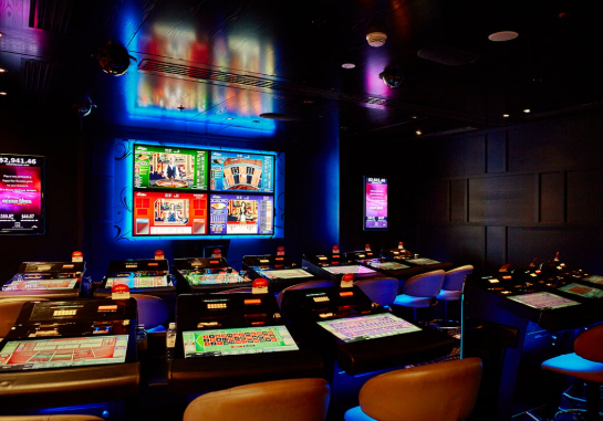 area-belanja-mewah-dan-brand-eksklusif-crown-casino