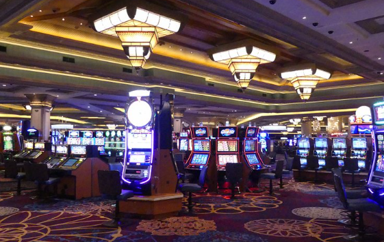 larangan-membawa-senjata-ke-area-casino